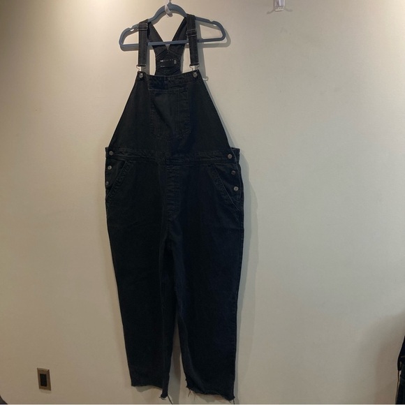 ASOS Sz 20 Adjustable Straps Several Pockets Denim  Overalls in Black - Picture 2 of 15